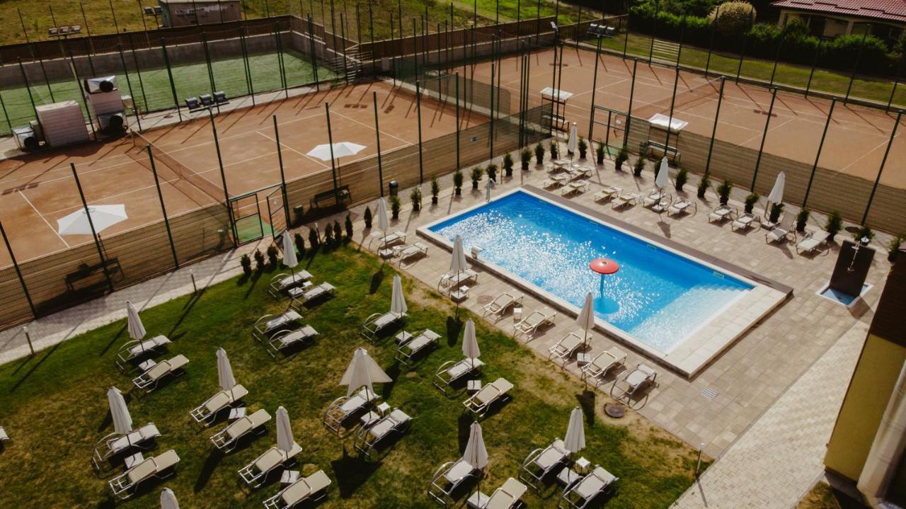 Hotel Tci Social Club Kluż-Napoka Zewnętrze zdjęcie