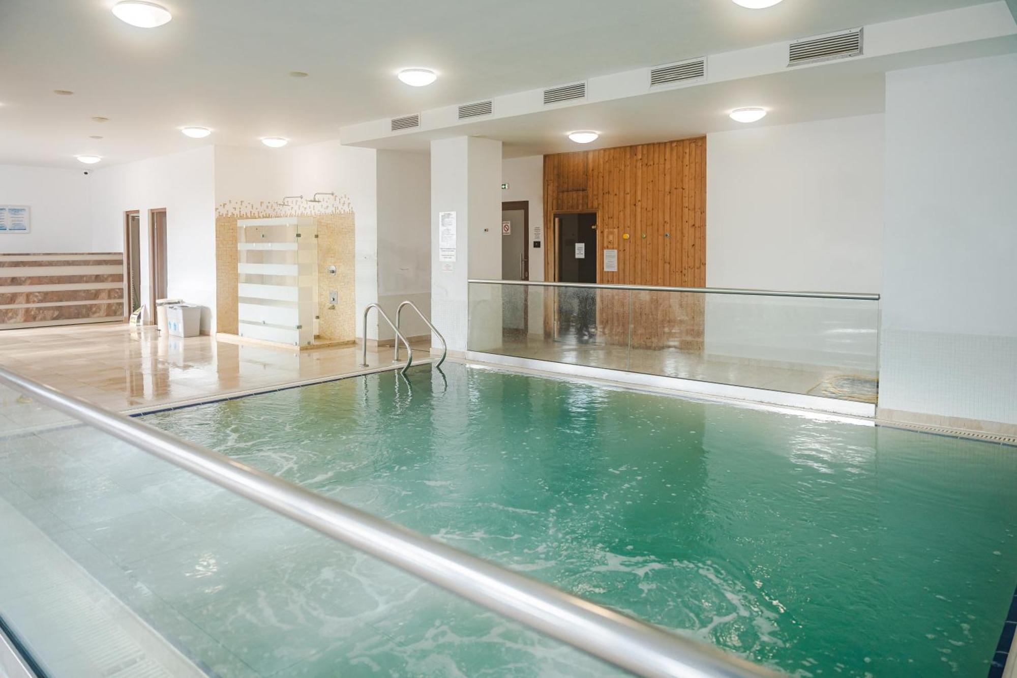 Hotel Tci Social Club Kluż-Napoka Zewnętrze zdjęcie