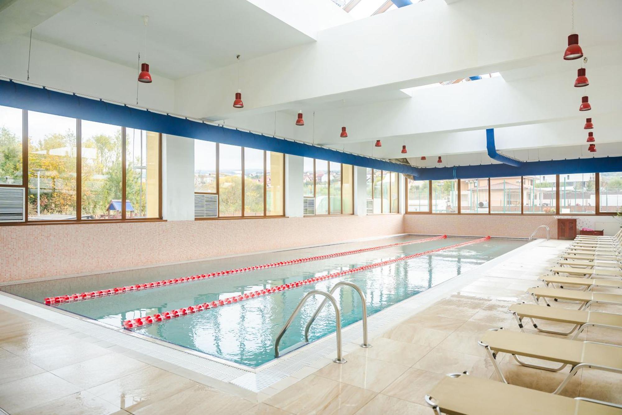 Hotel Tci Social Club Kluż-Napoka Zewnętrze zdjęcie