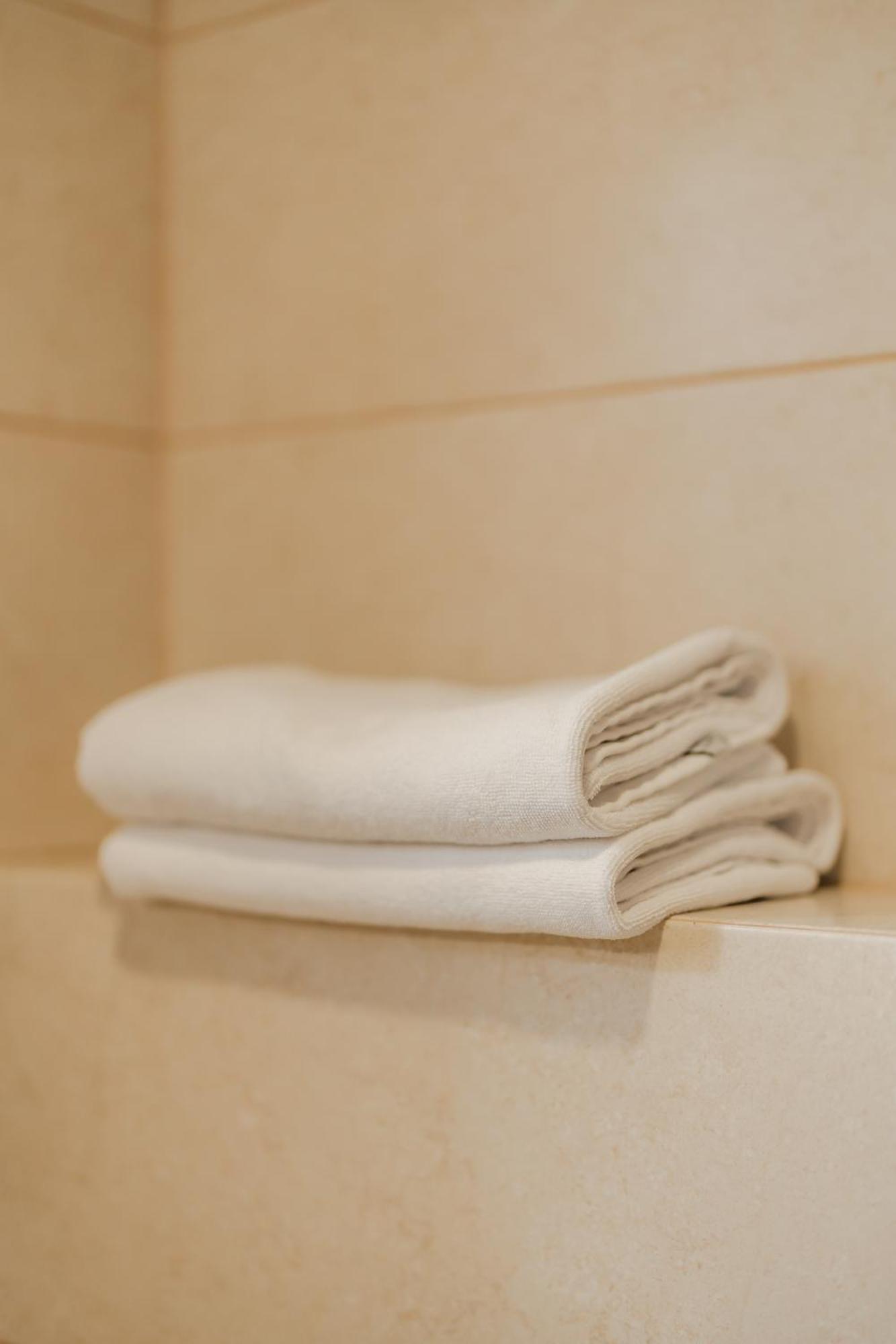 Hotel Tci Social Club Kluż-Napoka Zewnętrze zdjęcie
