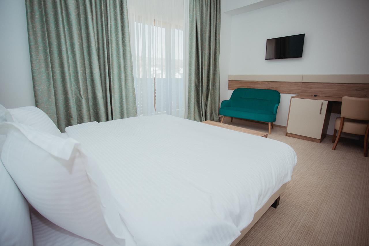 Hotel Tci Social Club Kluż-Napoka Zewnętrze zdjęcie