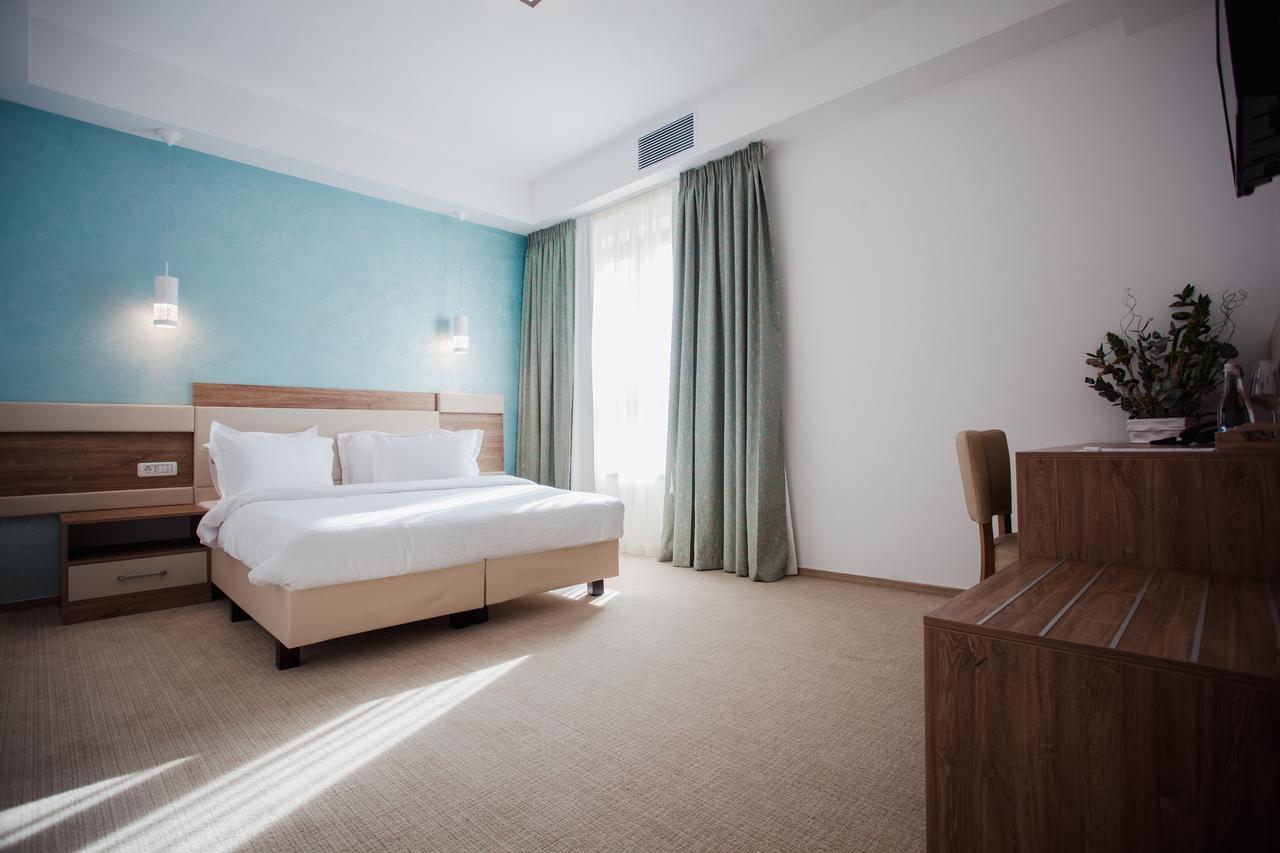 Hotel Tci Social Club Kluż-Napoka Zewnętrze zdjęcie